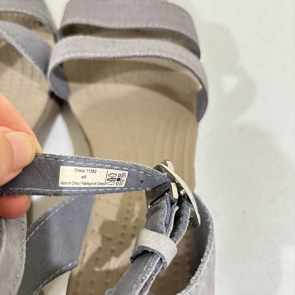 Crocs Gray Leigh II Ankle Strap Wedge Sandals Easy Fasten Comfort Shoe Women 9 - Picture 7 of 10